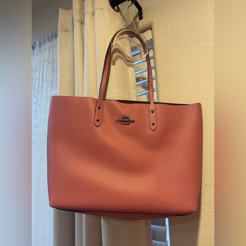 Coach Town Tote - Pink Blossom